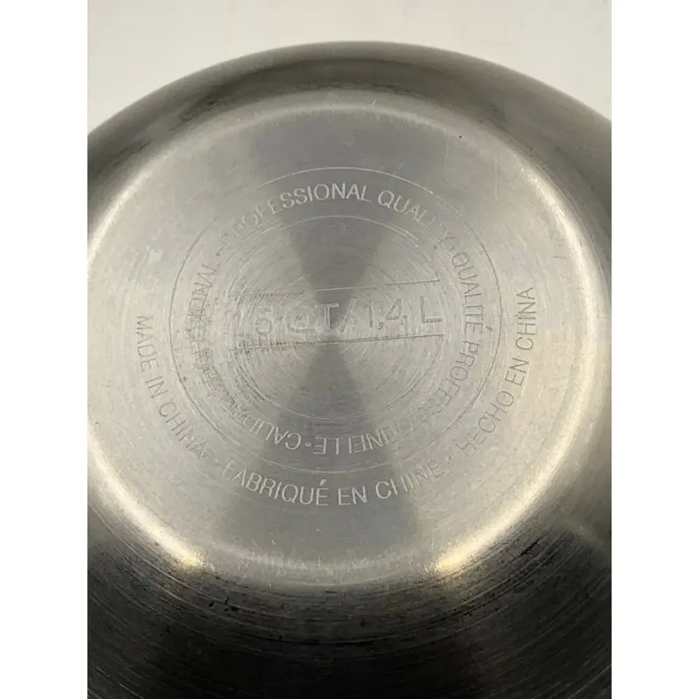 Set of 8 Stainless Steel professional grade Prep Bowls with Lids,